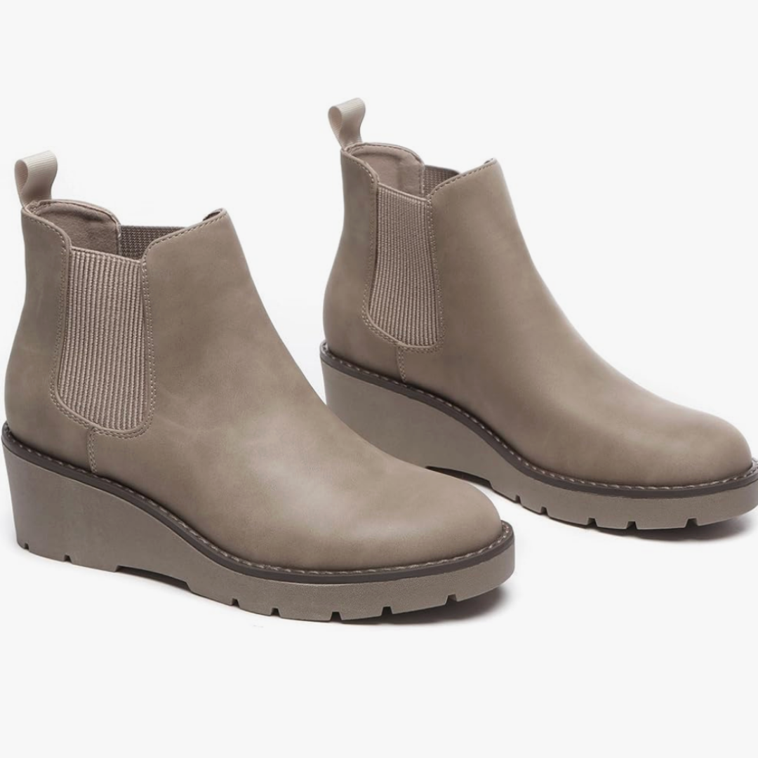 Lori | Botim impermeável com cunha ortopédica